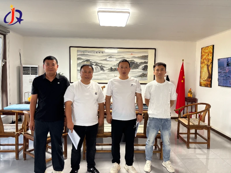Jinqi Mining Machinery는 미얀마 사금 금광 협력 프로젝트를 성공적으로 체결했습니다.